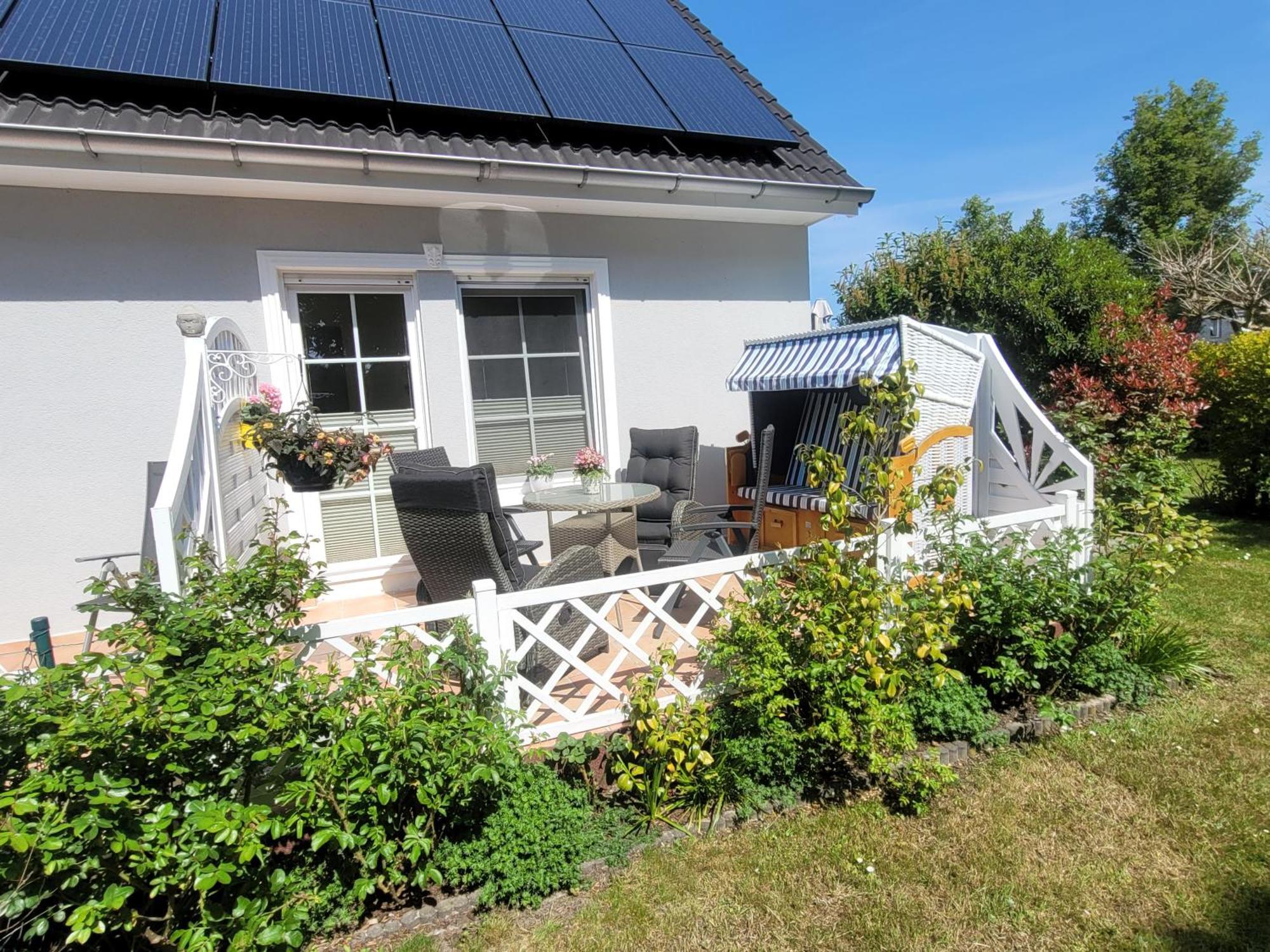Ferienwohnung Lilly & Fine Ostseeheilbad Ostseeheilbad Zingst Exterior foto