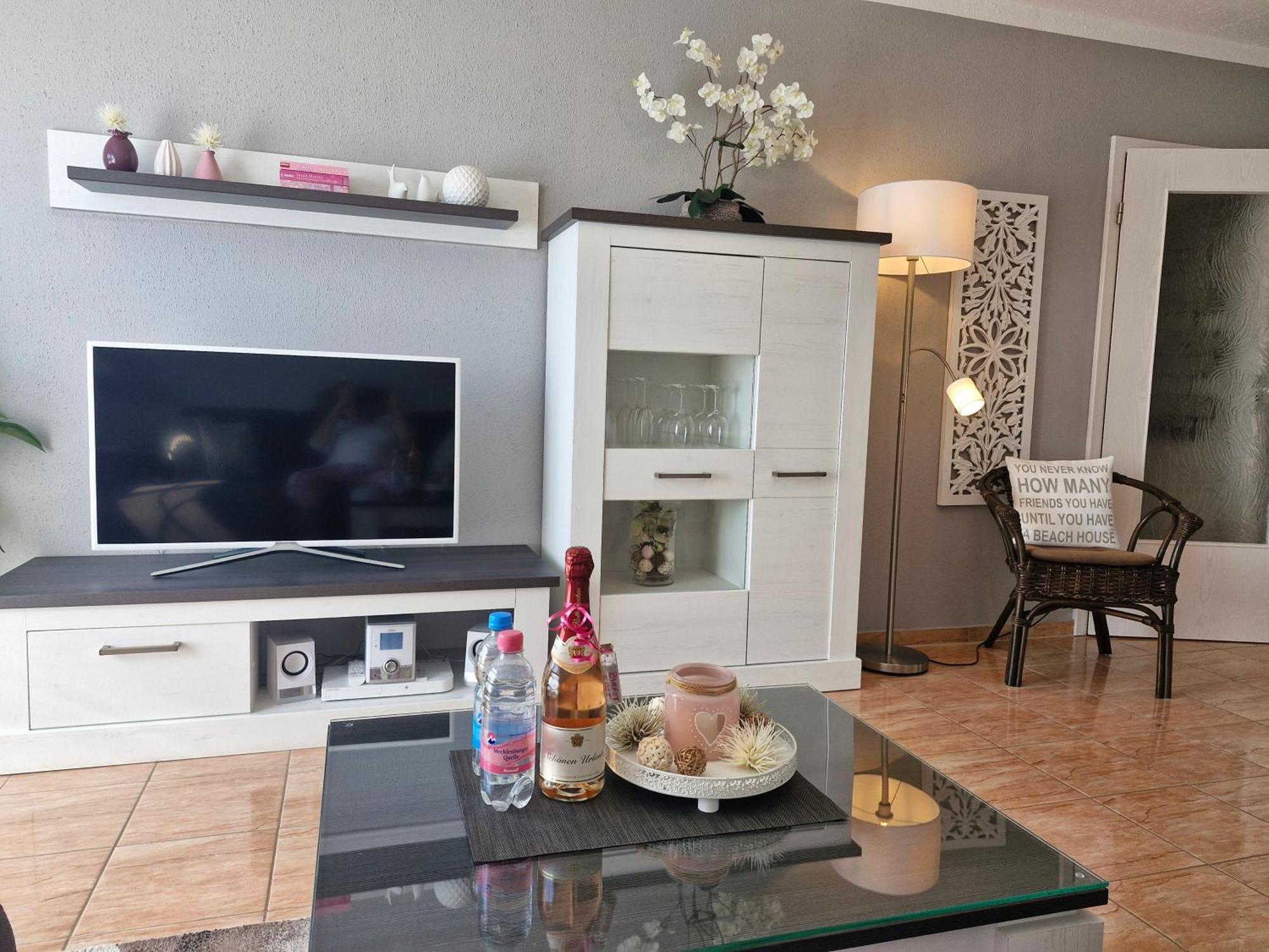 Ferienwohnung Lilly & Fine Ostseeheilbad Ostseeheilbad Zingst Exterior foto